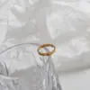 Anillo Minimalista Geométrico a Cuadros Estilo Coreano para Dedo Índice con Sentido de Diseño, Anillo Versátil de Acero de Titanio Estilo Ins Personalizado para Mujeres