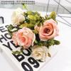 Ramo de rosas, flores de simulación, decoración para sala de estar, dormitorio, adornos, arreglos florales, flores falsas, fotografía de boda, flores en sostenimiento, pintura al óleo, rosa