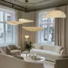 Lámpara de dormitorio simple estilo japonés lámpara de araña de diseñador de restaurante famoso lámpara de sala de té de seda arte nórdico