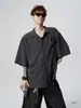 Jaqueta moderna estilo retrô com uma vibe descolada, camisa de feriado estilo americano para homens, camisa de seersucker texturizada de manga curta, estilo cubano casual