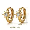 Nuevos aretes de acero inoxidable chapados en oro de 18 quilates con incrustaciones de diamantes, con un toque europeo y americano de alta gama, que presentan diseños florales, en forma de corazón, ovalados y de trébol, disponibles para venta al por mayor