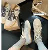 Zapatos de Entrenamiento Alemanes Auténticos de Cuero Estilo Mamá de Uva para Mujer, Nuevo Modelo Primavera 2026, Aumento de Altura de 6cm, Zapatos Retro Versátiles Casuales Forrest Gump