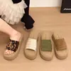 Sandalias de verano atmosféricas estilo británico para mujer, se pueden usar en exteriores, nueva versión coreana, combinan bien con faldas, cómodas para los pies, chanclas de playa