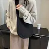Bolsa Simples de Tricô Feita à Mão, Bolsa de Lã Fashion e Versátil, Bolsa de Ombro Trançada de Alta Qualidade, Bolsa Transversal para Mulheres