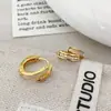 Coleção Exclusiva, Simples, de Luxo Leve e de Alta Qualidade de Brincos e Anéis de Concha, Design Moderno e Versátil para Uso Diário e no Trabalho
