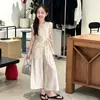 Conjunto de Duas Peças Estilo Coreano: Colete Sem Manga + Calça Wide Leg Comprimento 9/10 para Meninas, Novo Estiloso Conjunto de Verão 2026 para Crianças