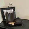 Nova bolsa de ombro feminina de grande capacidade transfronteiriça, estilo vintage para o dia a dia, bolsa tote de ombro da moda 2026