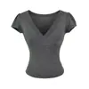 Camiseta de Manga Corta con Cuello en V Estilo Minimalista Francés para Mujer, Modelo Nuevo Verano 2026, Inteligente Diseño con Efecto Adelgazante Cruzado