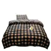 Juego de Ropa de Cama Minimalista a Cuadros de Algodón Puro Juego de Cuatro Piezas Engrosado para Dormir sin Ropa de Cama Sábana Bajera de Algodón Funda Nórdica Juego de Tres Piezas para Dormitorio
