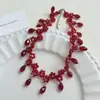 Collar Gargantilla de Flor Roja con Borla de Perlas Multicapa de Lujo Ligero y Exquisito Collar de Moda Cadena para Clavícula de Gama Alta