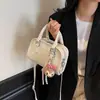 Bolso Pequeño de Alta Gama para Mujer 2025 Nuevo Primavera y Verano Versátil Bolso de Hombro Cruzado Estilo Caliente Súper Popular Bolso Cuadrado Pequeño de Mano