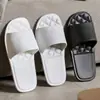 Pantuflas de Baño Sandalias para Hombre Venta Caliente Uso en Casa Portátil para Mujer Moda de Hotel Ducha en Casa Antideslizantes Ligeras
