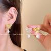 Exquisitos pendientes retro de perlas de imitación con lazo hueco, ligeros, de lujo, de alta gama, con diseño de nicho, que combinan con todo, al por mayor