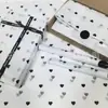 Papel Sídney de 17 g Día de San Valentín Patrón de Rosa Globo Corazón Papel Copia Caja de Regalo Papel de Envoltura para Ramo Venta al por Mayor