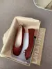 Sapatos de Salto Grosso para Combinar com Saias, Sapatos Femininos Elegantes, Novas Sapatilhas Azuis de Salto Grosso Estilo Francês para Primavera/Verão 2026