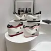 Bolsas Pequenas para Homens e Mulheres 2025 Primavera Nova Moda Estilo Coreano Bolsa de Ombro Único Transversal Bolsa Quadrada Pequena de Lona com Bloqueio de Cor Estudante Tendência