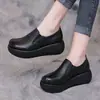 Zapatos de Plataforma para Mamá Zapatos Casuales Individuales para Mujer 2026 Otoño Nuevos Versátiles Cuña Retro Suela Gruesa Aumentadores de Altura Antideslizantes Zapatos de Cuero