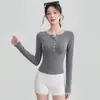 Novas Roupas de Yoga com Gola Henley para Mulheres Outono Novo Lyocell Slim Fit Camada Base Pilates Treinamento Top Esportivo Atacado