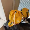 Bolso Cubo Transfronterizo para Mujer 2026 Nuevo de Moda Casual Bolso de Hombro Gran Capacidad Bolso Cruzado para la Escuela y el Viaje Diario