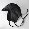 Sombrero de Vuelo de Color Sólido, Ligero y de Terciopelo con Correa, de Doble Uso, para Hombres y Mujeres, Sombrero de Protección para los Oídos Cortavientos y Cálido para Ciclismo al Aire Libre en Otoño e Invierno