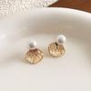 Febre blogueiro mesmo estilo brincos de pino de concha feminino nicho luz luxo estilo pérola brincos moda todos os jogos brincos alto sentido
