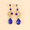 Conjunto de joias de colar e brincos gota d'água ultra brilhantes europeu e americano, conjunto de duas peças de moda de luxo leve europeu e americano para vestidos de noiva, fornecimento transfronteiriço