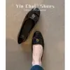 [En Stock y Enviado en Segundos] Zapatos de Salón con Tacón Bajo para Mujer, Estilo Chengdu, Charol Degradado, Versátiles y Hermosos Zapatos Planos para Mujer