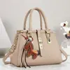 Bolso de mujer de alta gama, moderno y versátil, nueva tendencia, alta gama, de un solo hombro, cruzado, de mano, casual, para el trabajo, bolso versátil