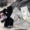 Meias Cartoon Estilo Japonês para Mulheres, Meias de Cano Médio, Meias de Algodão para Primavera e Outono, Meias Slouch Bordadas da Moda para Mulheres, Adequadas para Sapatos Birkenstock, Meias Longas