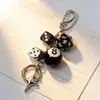 Accesorios de colgante para llavero de dados de billar transfronterizos, diseño personalizado popular, más vendido en Amazon, llavero k8