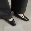Zapatos Mary Jane de piel de vacuno de capa superior para mujer, nuevo estilo de otoño, zapatos de cuero genuino de punta cuadrada con hebilla y aumento interno de altura, zapatos de mujer de corte bajo