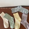 Calcetines Huhu de leche a rayas multicolor finos para rizar a media pantorrilla otoño e invierno calcetines japoneses suaves calcetines de felpa para mujer estudiante venta al por mayor
