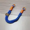 Estilo INS combinação de cores cordão de pelúcia capa de celular com cordão portátil peludo anti-perda curto portátil para pulso chave do carro fecho de bolsa