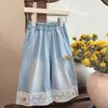 Nuevos Pantalones de Moda de Verano para Niñas con Adorno de Encaje, Jeans de Mezclilla Cortos para Bebés, Ropa Elegante para Niños, Jeans de Moda