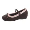 Sapatos Mary Jane Internos que Aumentam a Altura para Mulheres, Novo Estilo Primavera e Verão, Cor Doce Color Blocking Laço Boca Rasa Salto Grosso Sapatos de Salto Único para Combinar com Saias