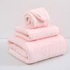 Toalla de Baño Cuadrada de Vellón Coral Extra Grande Engrosada y Fácil de Soltar Pelo Toalla de Baño Grande Toalla Envolvente Toalla de Baño Absorbente para Adultos Hombres y Mujeres Pareja