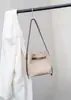 Bolso Cubo de Piel Genuina, Bolso Cubo de Mano para Mujer Estilo Nuevo, Diseño de Moda y Versátil para el Trabajo, Bolso Cruzado de Nicho