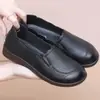 Zapatos de Madre de Cuero Genuino Suave Suela Grulla Blanca Mocasines para Personas de Mediana Edad y Mayores Zapatos de Cuero Cómodos que No Cansan Planos Antideslizantes para Mujer