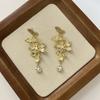 Pendientes Únicos y Hermosos al por Mayor Nicho de Gama Alta Románticos de Mariposa y Flor con Borla Larga Pendientes para Mujer