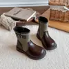 Botas Infantiles Color Block Retro Hebilla Botas de Media Caña Estilo Otoño/Invierno 2026 Niñas Punta Redonda Botas de Motocicleta Botas Cortas Versátiles