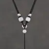 Colar com Cordão e Pingente de Jade Natural, Pingente de Jade com Fivela de Paz e Cordão Grosso