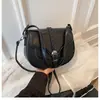 Hebilla de Cinturón Simple 2026 Vintage Nuevo de Moda Textura Exquisita Bolso de Mano tipo Silla de Montar Bolso Cruzado para Hombro Axila para Mujer