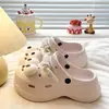 Sapatos EVA com solado grosso e furos que aumentam a altura, cadarço criativo, olhos grandes, respiráveis para o verão ao ar livre, chinelos leves de bico fechado para meninas