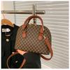 2025 Outono Nova Bolsa Concha Moda Feminina Textura Letras Grande Capacidade Bolsa Feminina Bolsa Transversal Bolsa de Ombro Bolsa de Mão