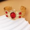 Pulsera abierta estilo Medio Oriente Indio corte exagerado multicolor retro personalidad Qingdao comercio exterior al por mayor pulsera grande de letra C