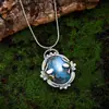 Colar com Pingente Oval Retro Inlaid de Pedra Azul Popular Venda Quente Transfronteiriça Corrente de Clavícula da Moda Personalidade Tendência para Homens e Mulheres