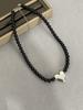 Collar de Amor de Ónice Negro Retro Europeo y Americano para Mujer Diseño de Nicho Ins Colgante de Corazón de Melocotón Cadena para Clavícula Versátil de Lujo Ligero
