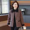 Abrigo corto de lana para mujer de primavera y otoño con cuello de solapa, pelo sintético de visón, top de lana elegante y a la moda para mujeres de mediana edad y mayores