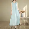 Nuevo vestido largo sin mangas de estilo resort costero con fruncido en la cintura para mujer, talla grande, adelgazante, para mujeres de talla grande, vestido largo con tiras para la playa