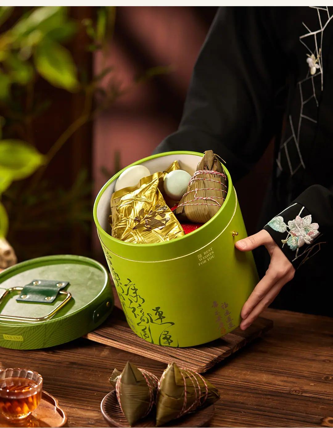 顺颂端阳-手提圆筒盒_12.jpg